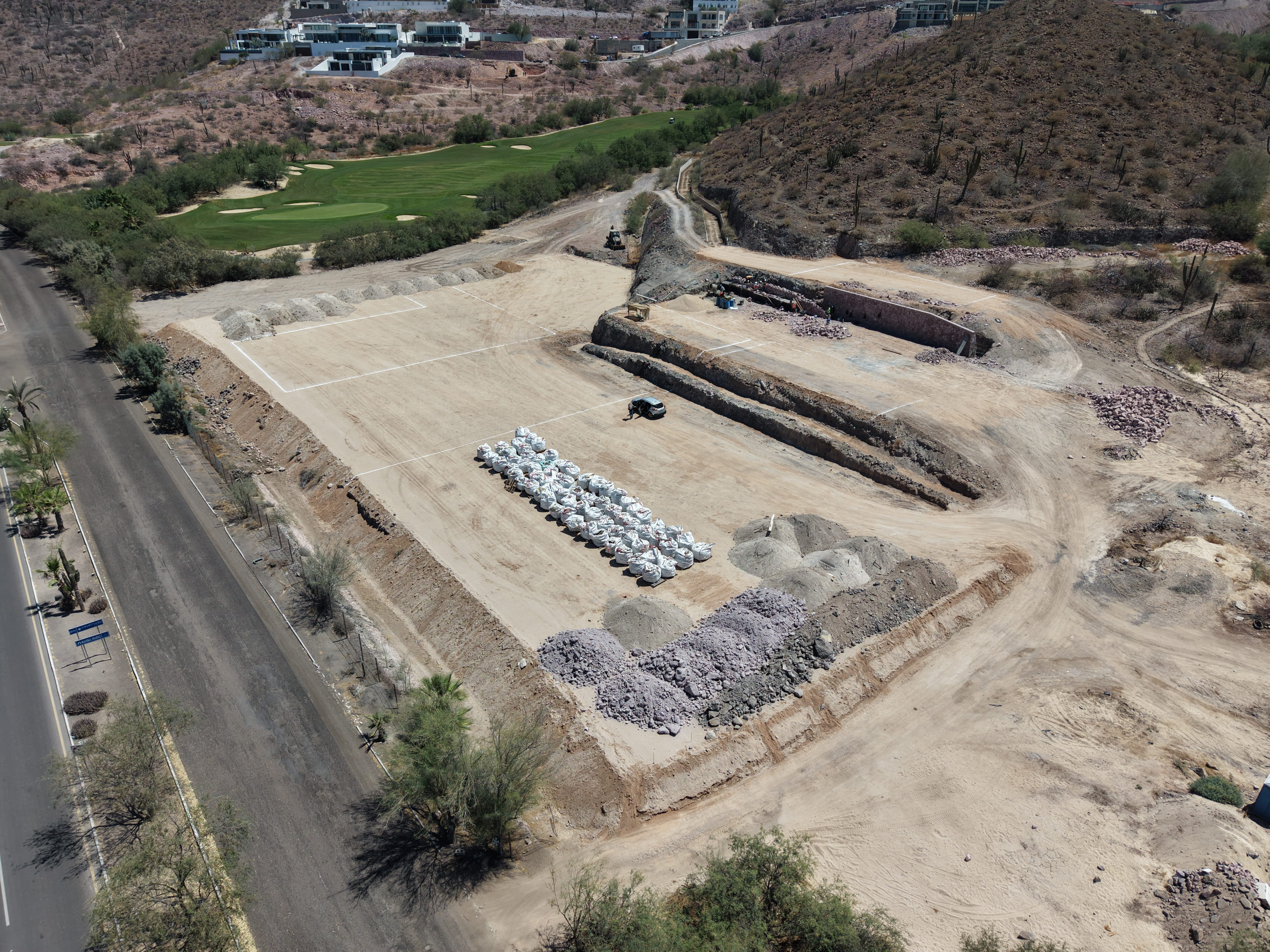 Preparación de Terreno para Amenidades Deportivas y Ecuestres (2026) imagen 1